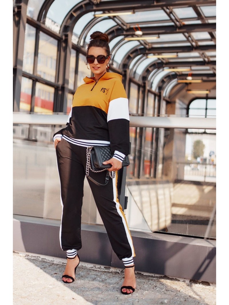 Women\'s sports set with a hood, mustard FI599 - Online store - Boutique